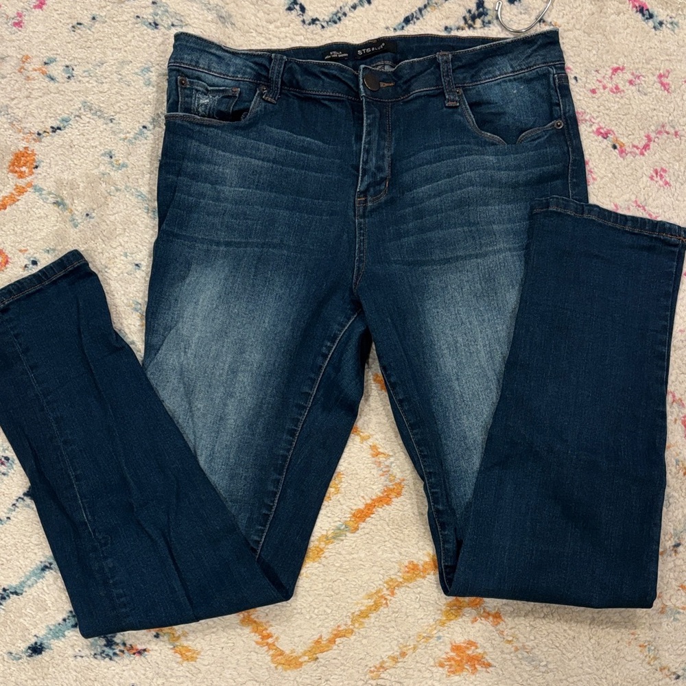 STS Blue Women's Dark Wash Skinny Jeans